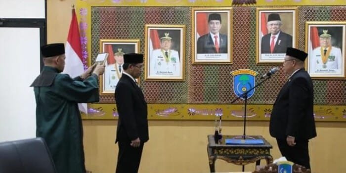 Sekda Kabupaten OKI Lantik Inspektur OKI