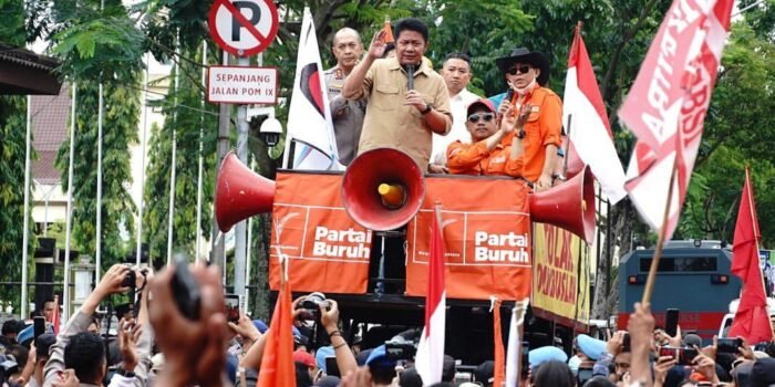 Gubernur Sumsel Jumpai Para Buruh di DPRD Sumsel