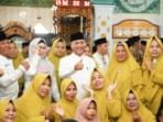 Ramadhan Ala PJ Bupati Musi Banyuasin H Apriyadi MSi, Saat Berbuka Puasa Tak Lupa Jus Kurma