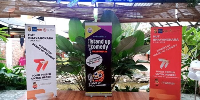 Semarak HUT Bhayangkara, Polres Prabumulih Gelar Stand Up Comedy