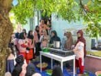 Mak Ganjar Bimbing Masyarakat Membuat Tapai dari Singkong