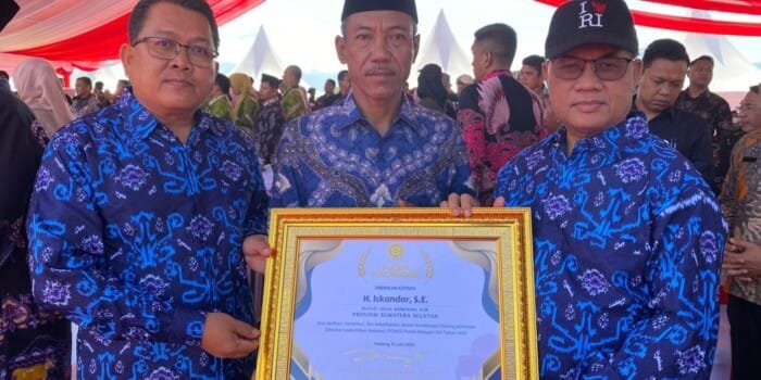 Majukan Pertanian, Bupati OKI Terima Penghargaan dari Kementan