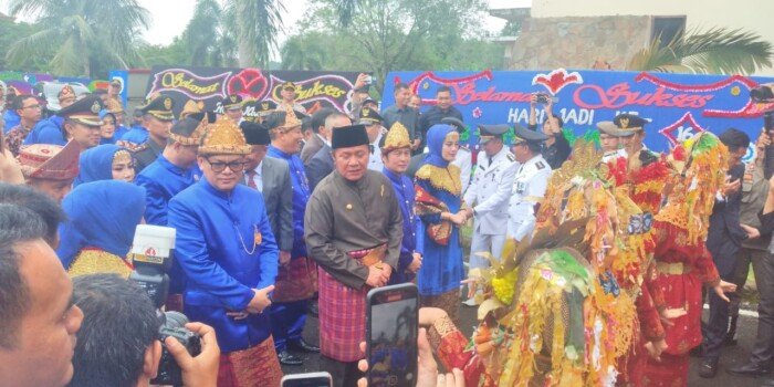 Tari Mapak Sambut Kedatangan Gubernur Sumsel dalam Rangka HUT Kabupaten Empat Lawang ke-16