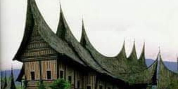 Syarat Pondamental Jadi Penghulu Adat di Minangkabau