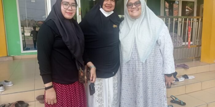 Muliakan Bulan Muharram, Ini yang Dilakukan Leoni Arlan