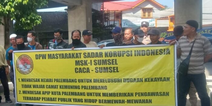 Kerap Pamer Hidup Mewah, MSKI-I Desak Kejari Palembang Segera Telusuri Kekayaan Camat Kemuning