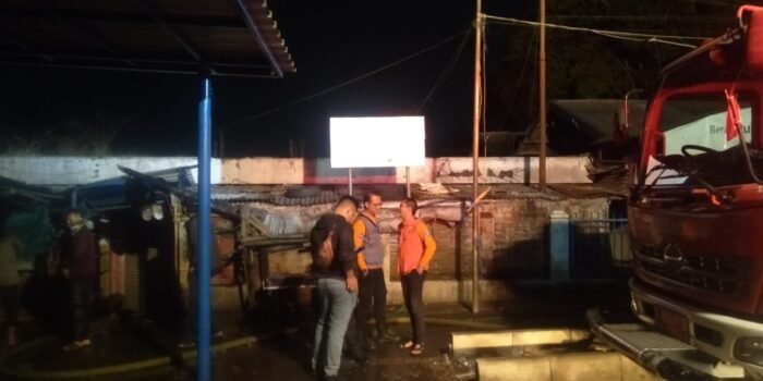 PMI Kota Bandung : Alhamdulillah Tidak Ada Korban Jiwa Kebakaran Pasar Sadang Serang