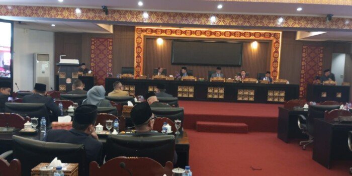 DPRD Kota Palembang Bersama Walikota Sepakati Perubahan APBD 2023