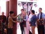 Wabup Bakhtiar Promosikan Kabupaten Batanghari pada Beberapa Dubes Negara Sahabat