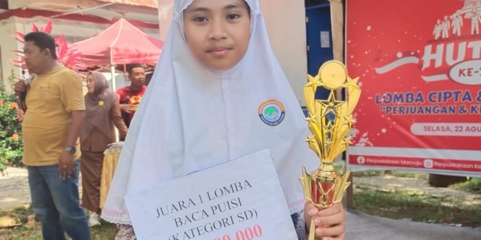 ‘Kenanglah’ Bawa Chaziyah Juara 1 Lomba Baca Puisi Dispusip Mamuju