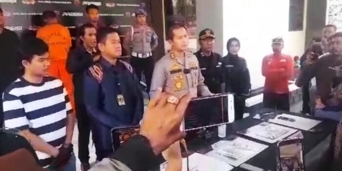 Pengedar Judi Togel Online Dibekuk Polisi