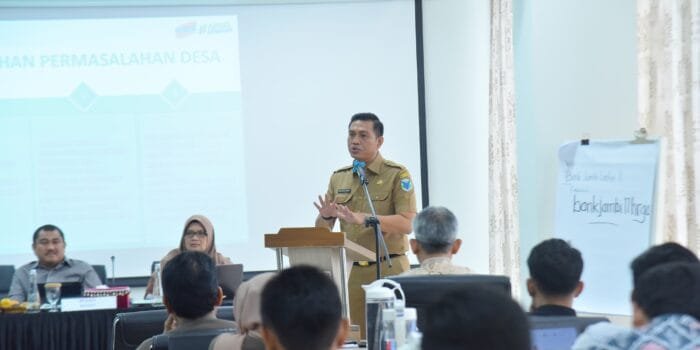Kolaborasi Desa Laboratorium Terpadu Bersama Universitas Jambi, Bupati Batanghari Jadi Narasumber