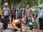 Peringatan HUT TNI ke78, Kodim 0401 dan Pemkab Muba Gelar Bakti Sosial