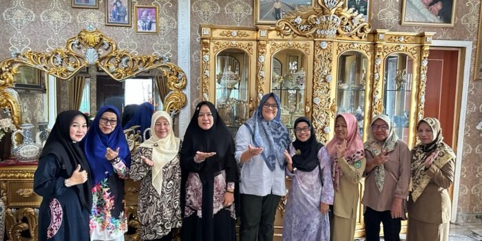 Lepas Rindu, Leoni Arlan Kenang Masa Sekolah di SDN 1 Prabumulih