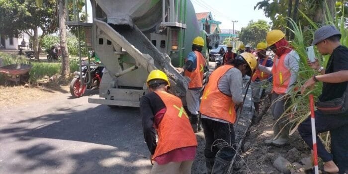 Sidak Pelebaran Jalan di Desa Jabalsari, Kadin PUPR Tulungagung: Tindaklanjuti Laporan Masyarakat