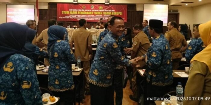Hadiri Sosialisasi Buku Saku Pengawasan, Sekda Tulungagung: Korupsi Ada Karena Sistem