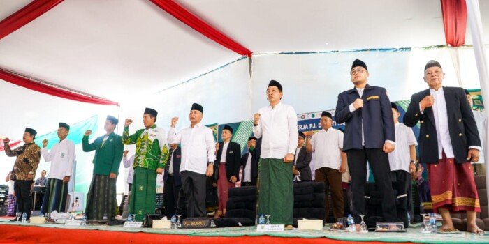 Peringati Hari Santri, Pj Bupati Apriyadi Gagas Sanmori ala Santri