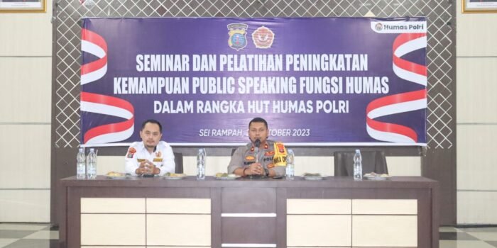 Waka Polres Buka Seminar dan Pelatihan Peningkatan Kemampuan “Public Speaking”
