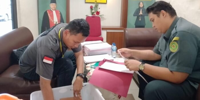 Pidsus Kejari Lubuk Linggau Limpahkan Berkas Dugaan Korupsi BUMD