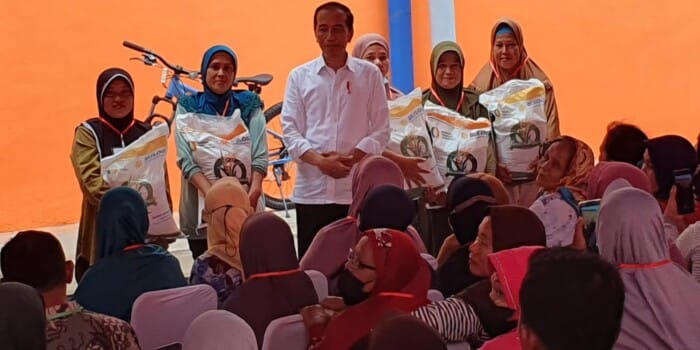 Presiden Jokowi Janji Alokasi Bantuan Beras hingga Desember