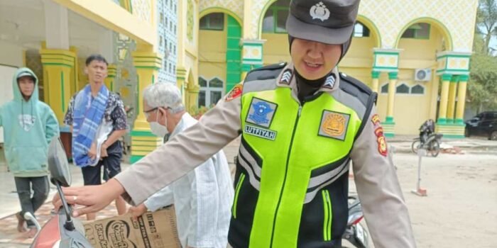 Antisipasi Kejahatan saat Sholat Jumat, Polres Prabumulih Menurunkan Polwan