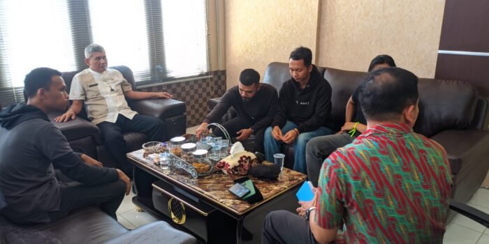 Usai Aksi di Kantor DPRK Aceh Tamiang, FAMS Lanjut Audensi ke Kejari