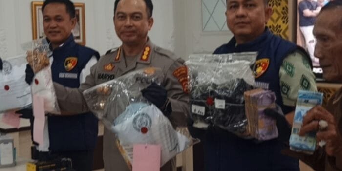 Lima Pengedar Sabu Lintas Provinsi Diamankan