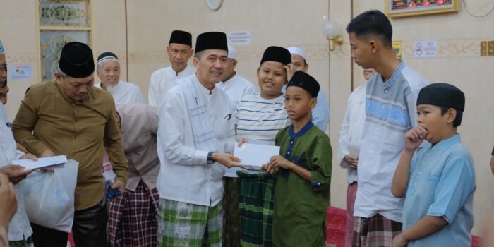 Ratu Dewa Ajak Jemaah Berdoa untuk Palestina