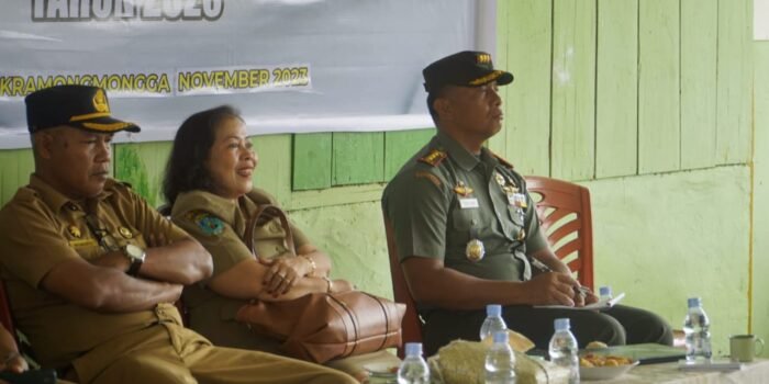 Danrem 182/JO Berikan Wasbang Kepada Masyarakat dan Generasi Muda Distrik Kramongmongga