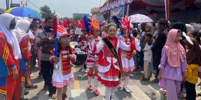 Gerak Jalan di Empat Lawang Dalam Rangka HUT RI Ke 78 Berlangsung Meriah