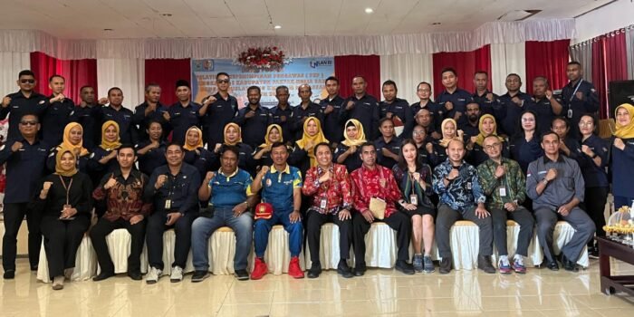 Bupati Fakfak Tutup Pelatihan Kepemimpinan Pengawas, Dorong Peningkatan Kualifikasi Birokrasi