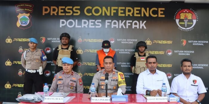 Ungkap Kasus Persetubuhan Anak di Bawah Umur, Polres Fakfak Aman BB Rekaman Video