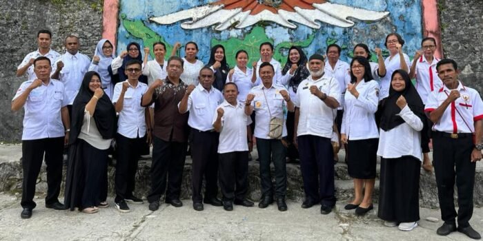 Kunjungan Bupati dan Rencana Prioritas 2024 untuk SMPN 1 Fakfak