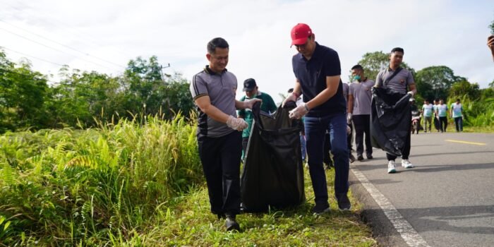 Bupati Kapuas Hulu Ajak Aksi Bersama Penanganan Sampah di Putussibau