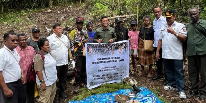 Penguatan Identitas Lokal, Pengembangan Komoditas Kopi oleh Bupati Fakfak