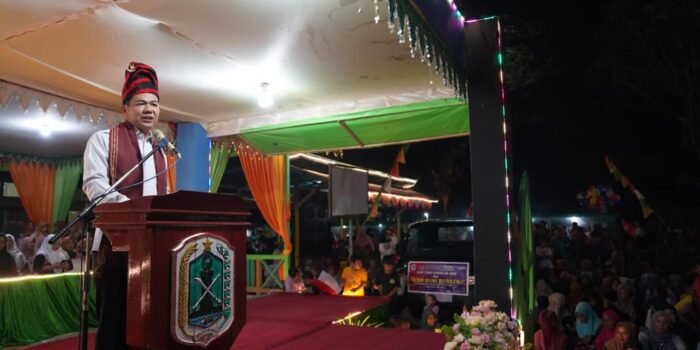 Bupati Kapuas Hulu Dukung Peningkatan Kemandirian Desa Melalui Festival Bumi Kasturi VI Tahun 2023