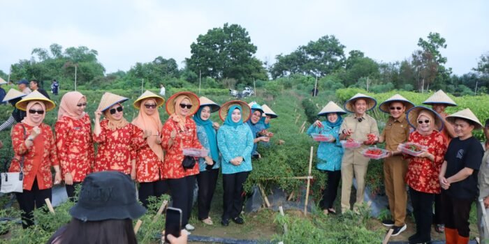 Tekan inflasi, Ratu Dewa Intruksikan Camat dan Lurah