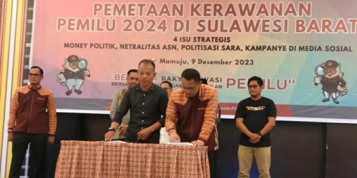 Bawaslu Sulbar Gelar Dialog Publik Pemetaan Kerawanan Pemilu 2024 di Sulbar