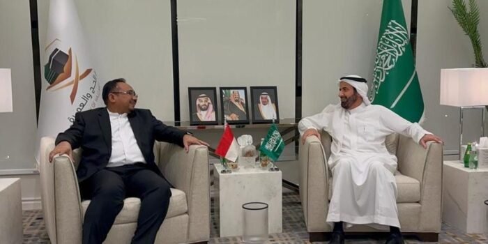 Menag Yaqut dan Menhaj Taufiq Bertemu di Jeddah Bahas Persiapan Haji 1445 H