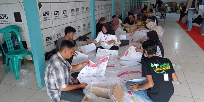 Tahapan Persiapan Pemilu: Kekurangan Surat Suara Ditemukan KPU Kapuas Hulu