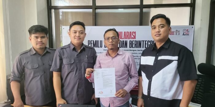 Persaudaraan 98 Sumsel Laporkan Dugaan Pengrusakan APK
