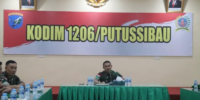 Perwira Staf dan Danramil Jajaran Kodim 1206 Putussibau Dikumpulkan, Ini Pesan Letkol Inf Nasli
