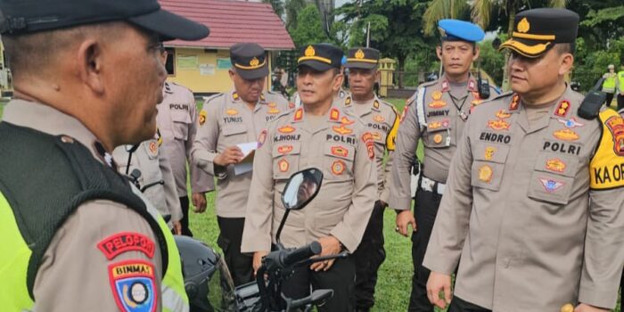 Terima Hibah Pemkot Prabumulih, Kapolres Endro Serahkan 9 Sepeda Motor untuk Personil Bhabinkamtibmas