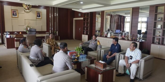 Kapolres AKBP Endro Aribowo Kunjungan ke Pemkot Prabumulih