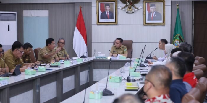 Serius Kendalikan Inflasi, Pj Gubernur Agus Fatoni Masifkan Gerakan Tanam hingga Perbanyak Pasar Murah di Daerah