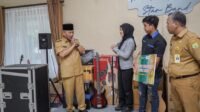 Musisi di Sekayu Dapat Kejutan Seperangkat Alat Musik dari Pj Bupati Apriyadi