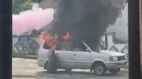 Heboh, Mobil LGX Terbakar di SPBU di Kecamatan Putussibau Utara Kapuas Hulu