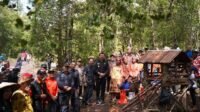 Potensi Wisata Menarik di Bukit Bai Sampe, Bupati Kapuas Hulu Dorong Pengembangan Bersama Betang Lunsa Hilir