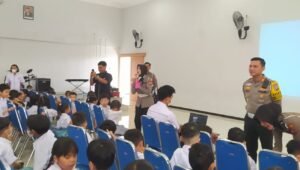 Pengenalan Budaya Tertib Lalin Sejak Dini, Satlantas Polres Tulungagung Gelar POLSANAK di Happy Holy Kids