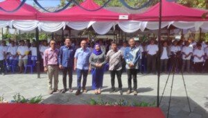 Suhardi Duka Dorong Kemajuan Kampung Nelayan di Desa Karampuang Mamuju